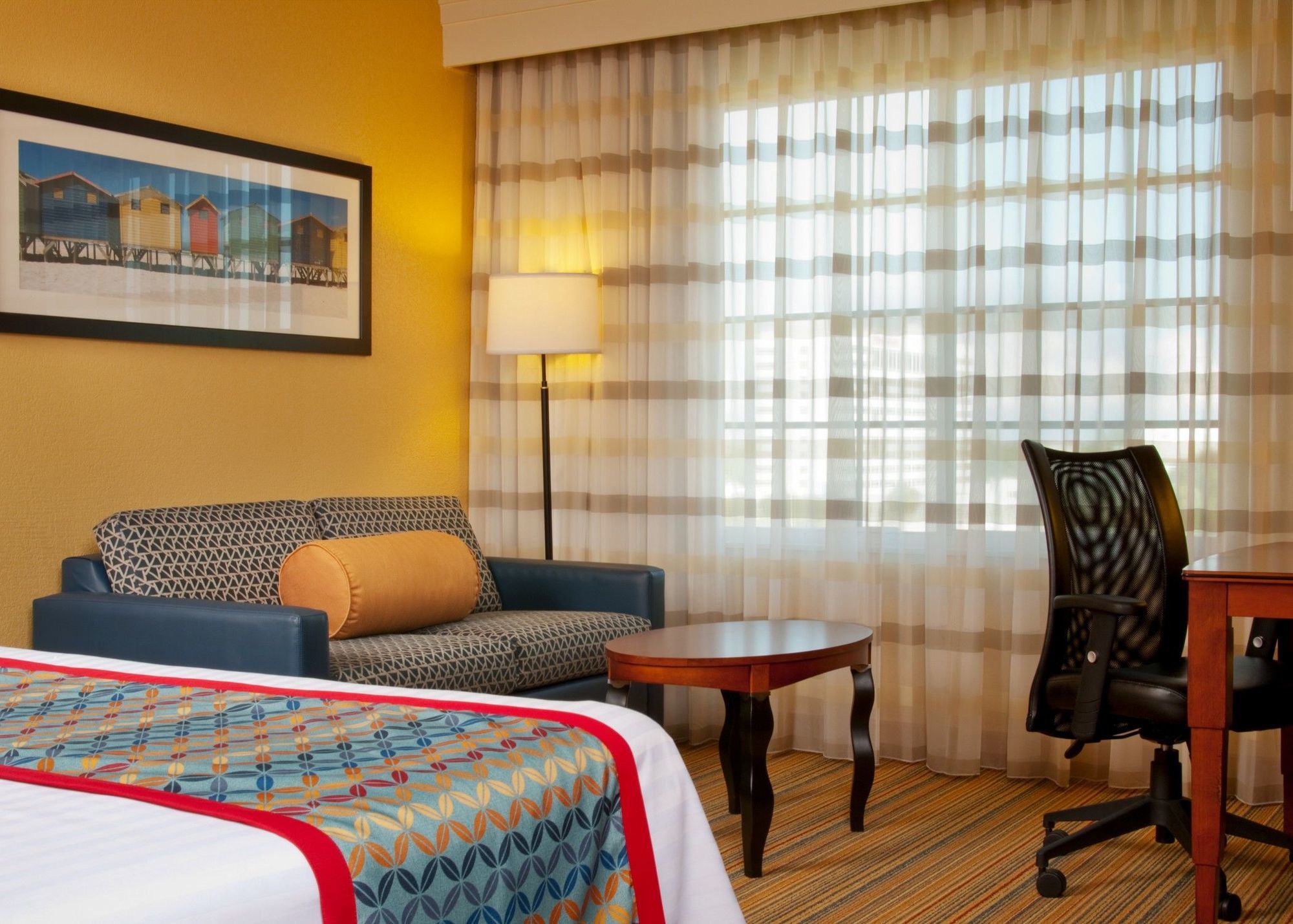 Courtyard By Marriott Lauderdale Airport & Cruise Port