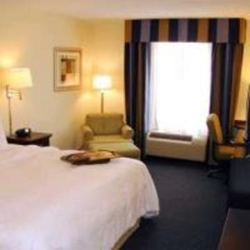 Hotel Hampton & Clermont