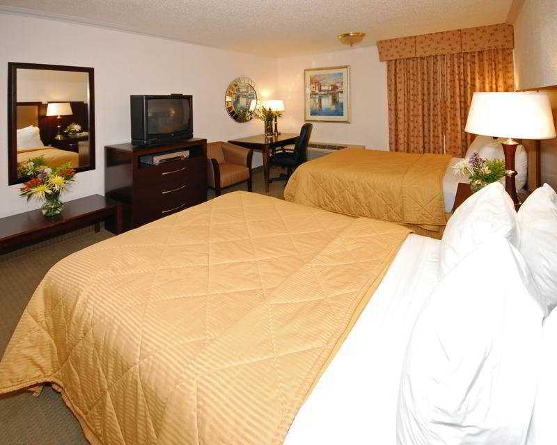 Inn Comfort Oceanside Deerfield 3*