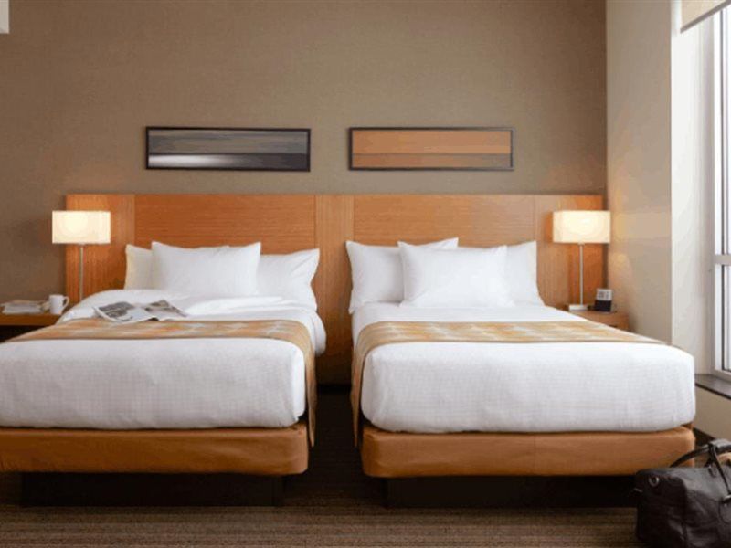 Hyatt Place Lauderdale Airport/cruise Port 3*
