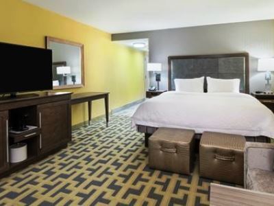 Hampton & Airport Avion Park Westshore Tampa