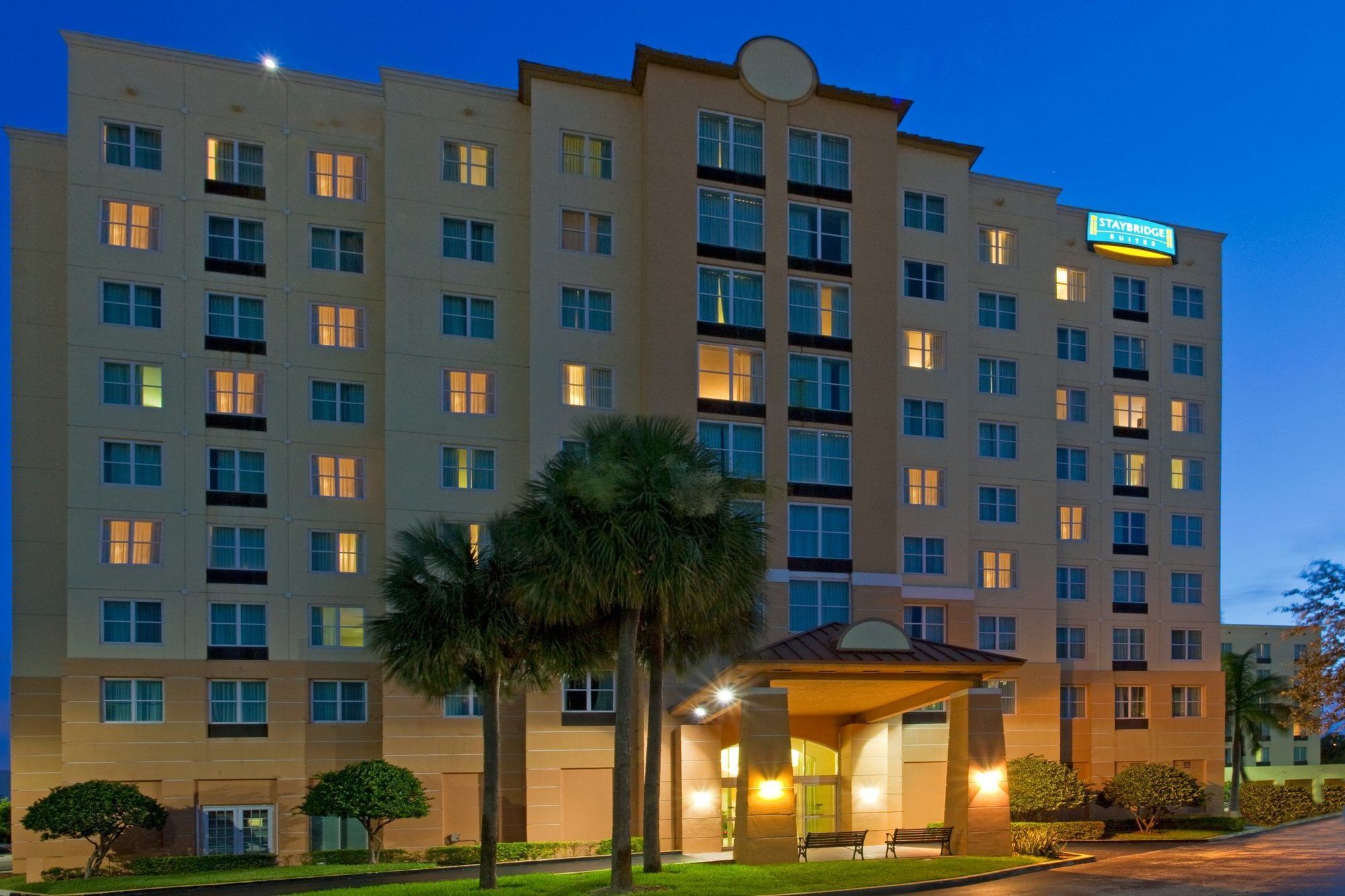 Staybridge Miami Area By Ihg 3* Doral