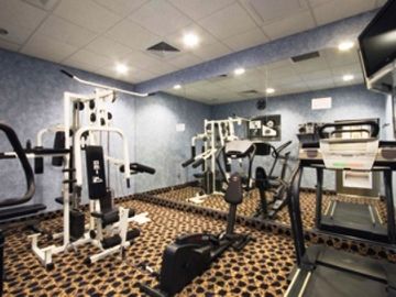 Days & By Wyndham North Naples Hotel Bonita Springs