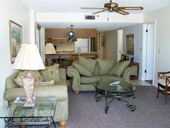 Hotel Las Brisas Madeira Beach