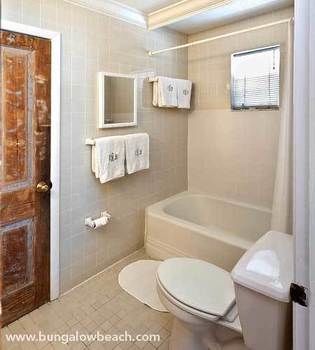 Bungalow Beach Resort 2*