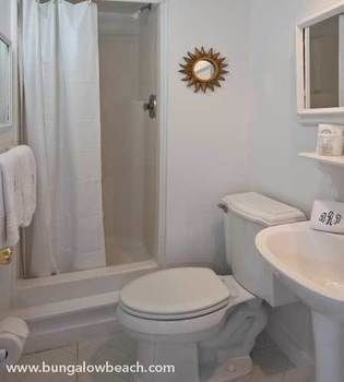 Bungalow Beach Resort 2*