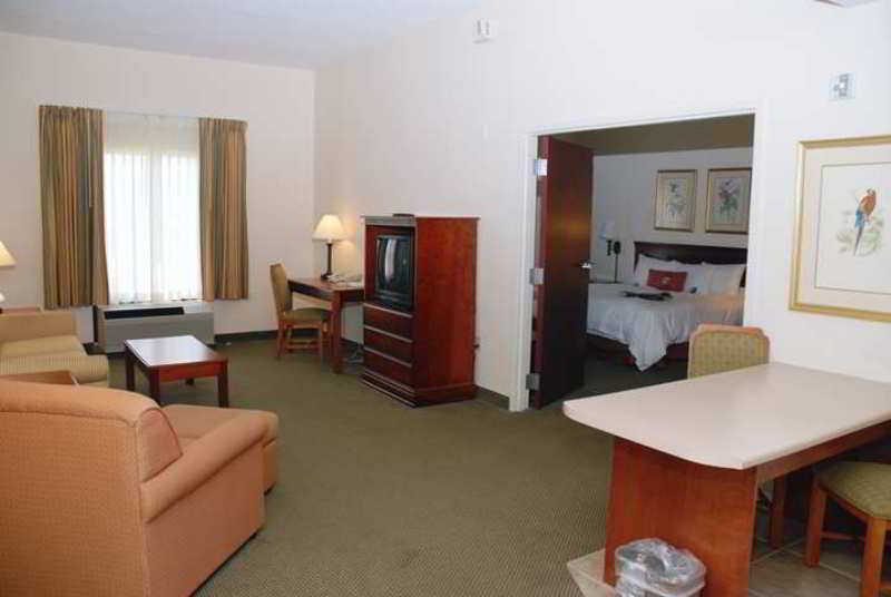 Hampton By Hilton Panama Upper Grand Lagoon