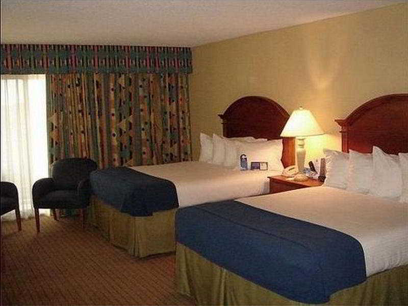 Hotel Crowne Plaza Orlando - Buena Vista By Ihg Lake Buena Vista
