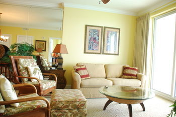 Emerald Isle By Oaseas Hotel