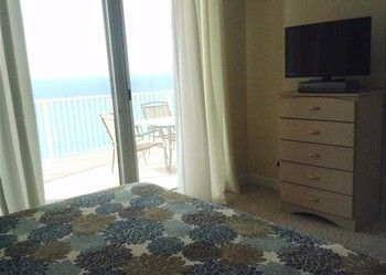 Emerald Isle By Oaseas Hotel