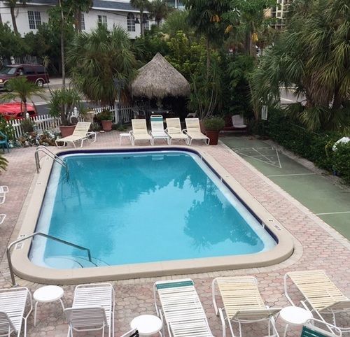 Motel Ivory Sands Beach Suites 2*
