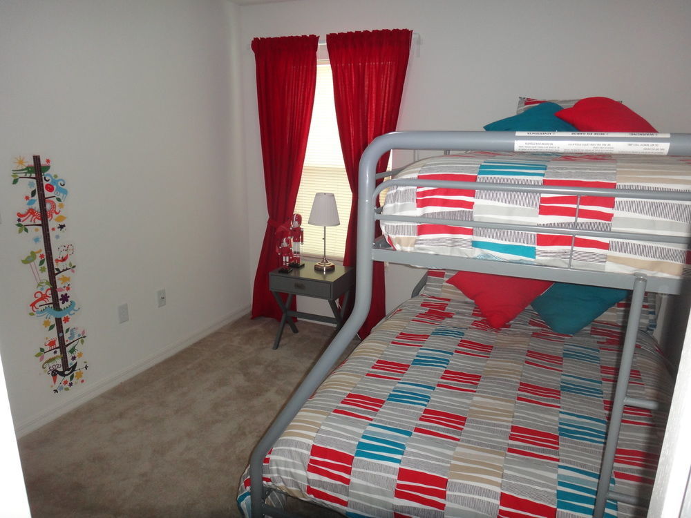 Hotel Crystal Cove By Cozykey Vacation 4*