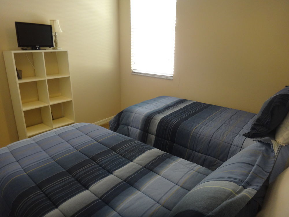 Crystal Cove By Cozykey Vacation Hotel