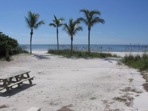 Hotel Red Coconut Rv Park
