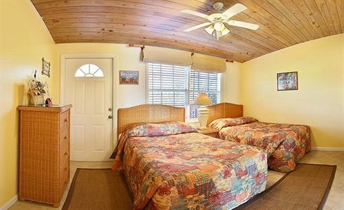 Inn Manatee Bay