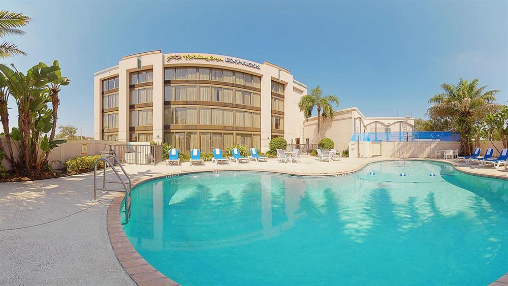 Hotel Express - West By Ihg