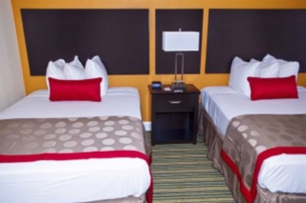 & - North 3* Boca Raton