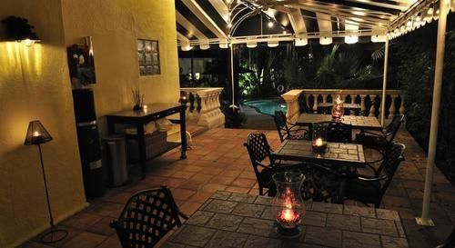 Mango Bed & Breakfast