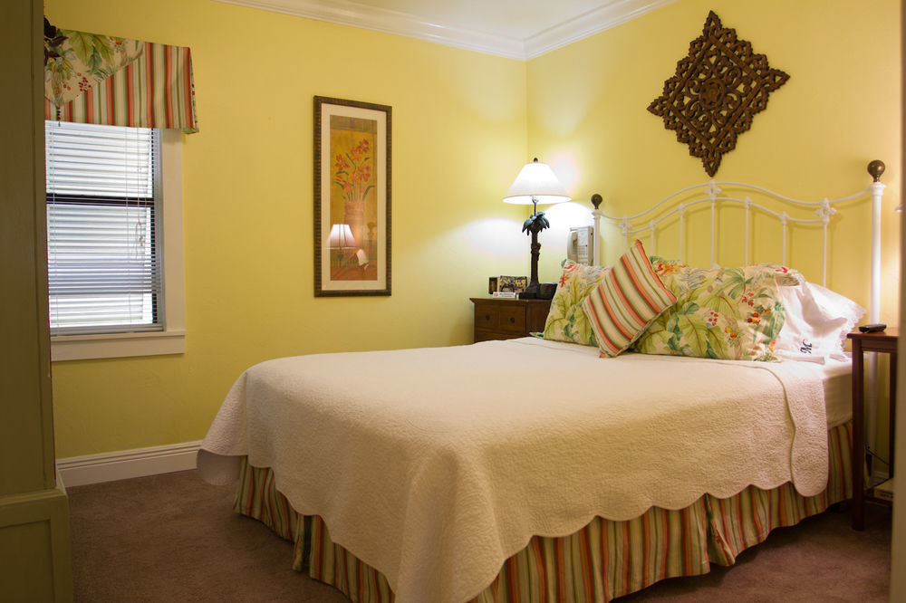 Bed & Breakfast Mango