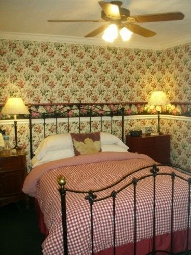 Mango Bed & Breakfast