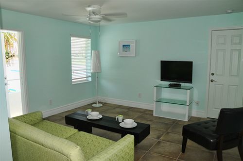 Beachside Boutique Hotel