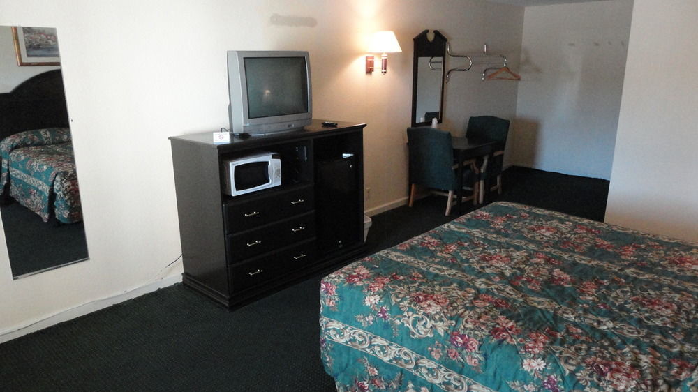 Western - Hotel 2*