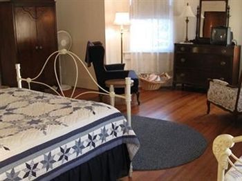 Victorian Pensacola