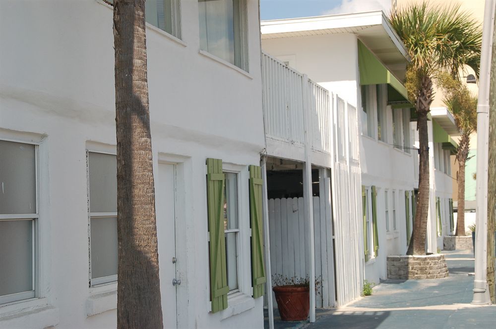 Hotel Palm Grove