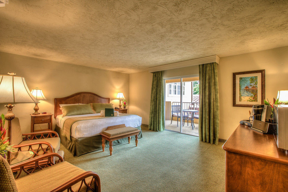 Of Naples, Tapestry Collection By Hilton Hotel