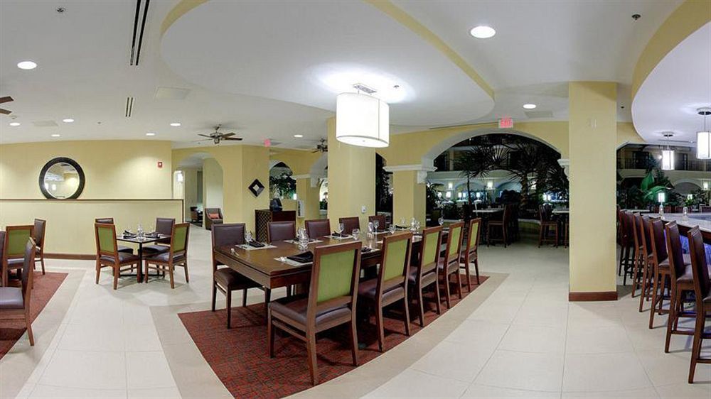 Four Points By Sheraton Airport Westshore Hotel