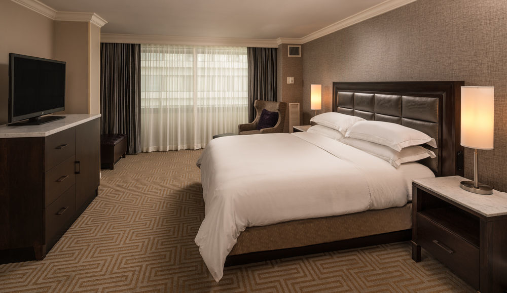 Hotel Hilton Downtown 4*