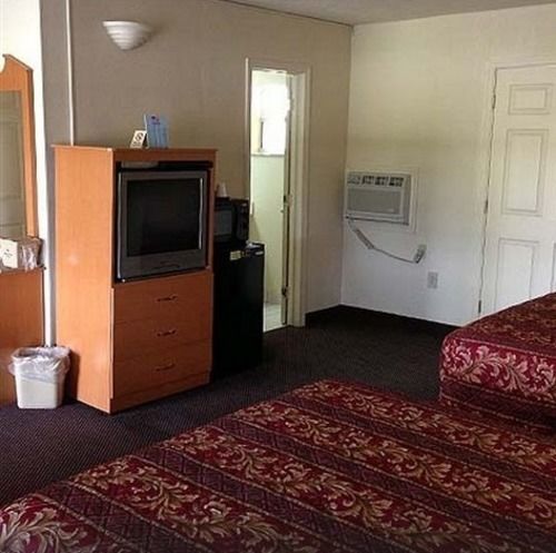 American Motel 2*