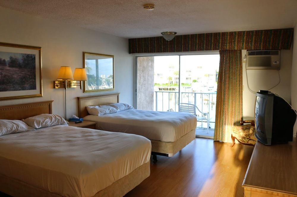 Motel Camelot Waterfront