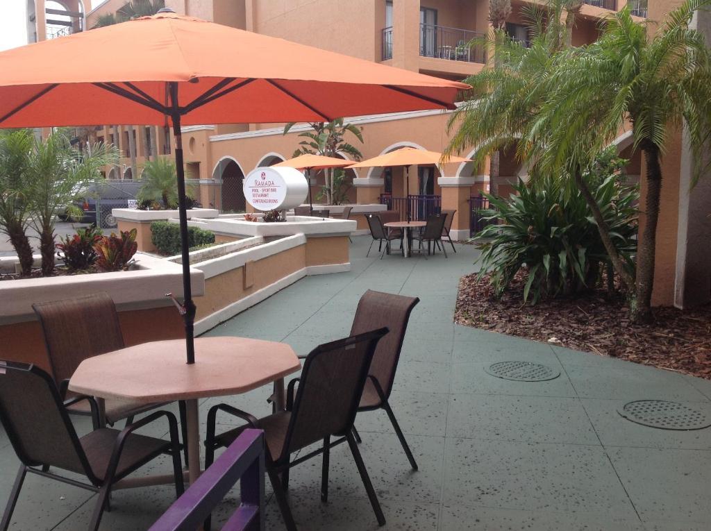 Ramada By Wyndham Downtown
