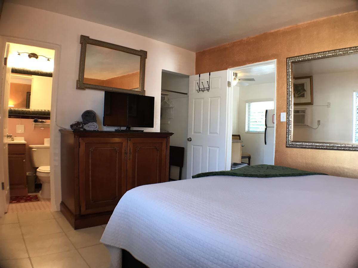 Beach House Cabanas 5*