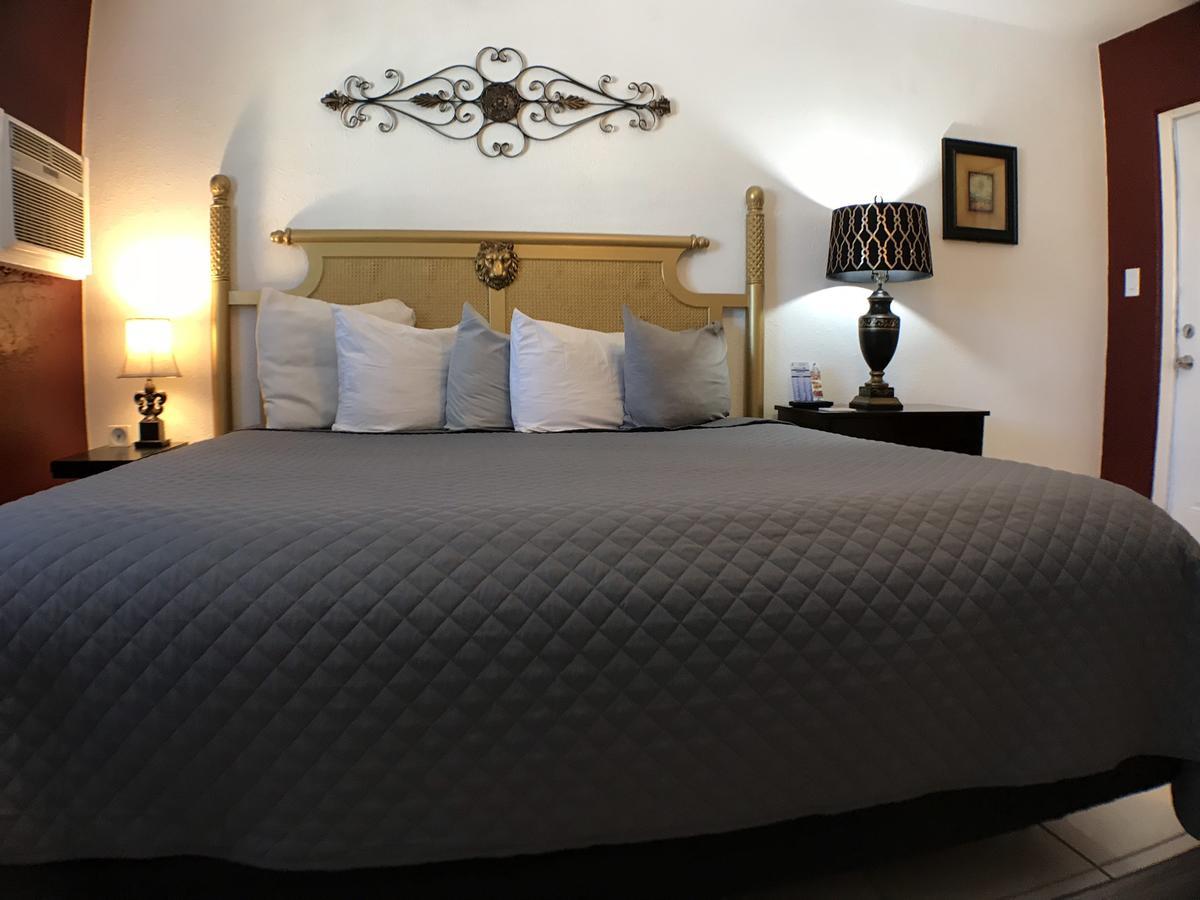 Beach House Cabanas Hotel 5*