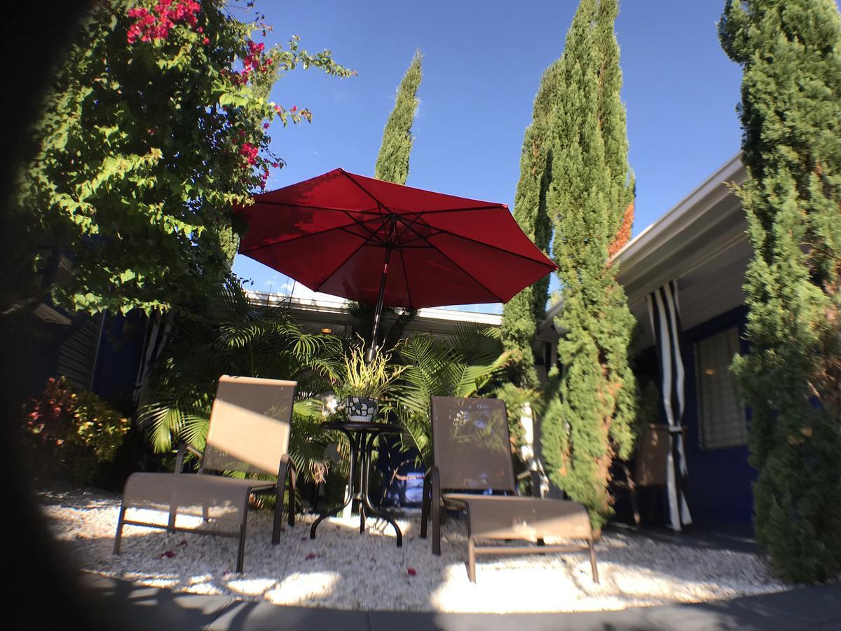 Beach House Cabanas 5*