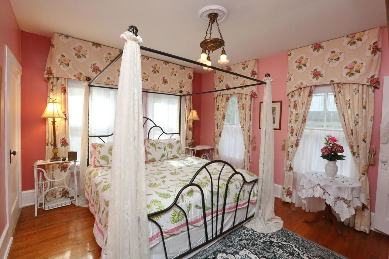 Historic Sevilla House (adults Only) Inn 3*