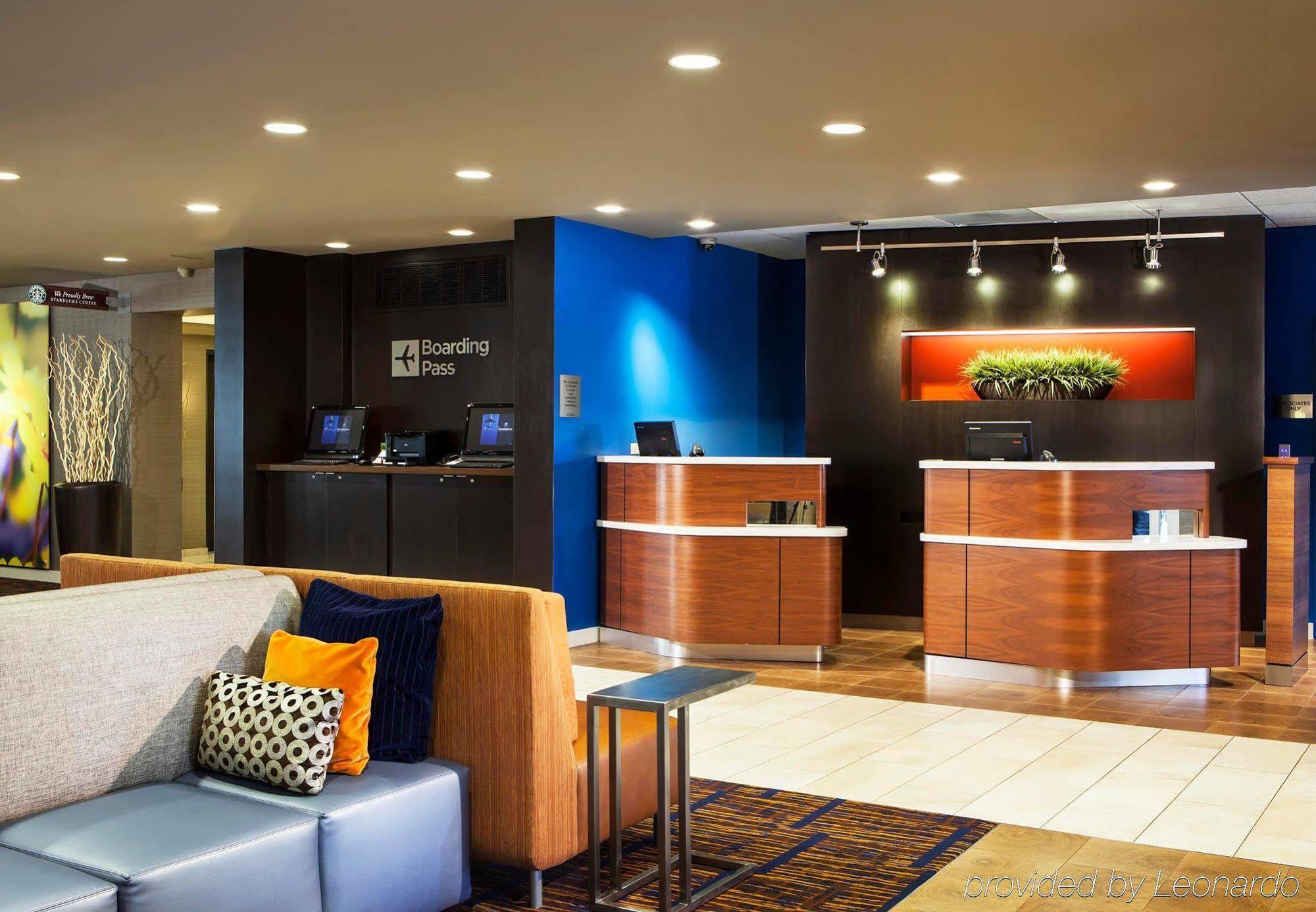 Courtyard By Marriott Miami Mall
