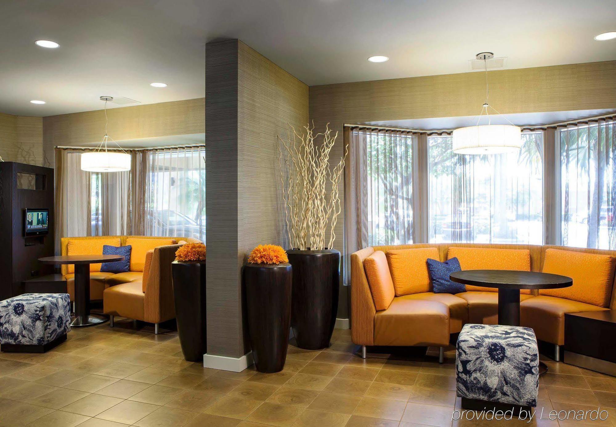 Courtyard By Marriott Miami Mall Hotel 3*