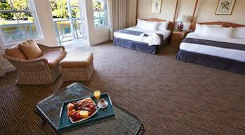 Hotel Tampa Palms Country Club 3*