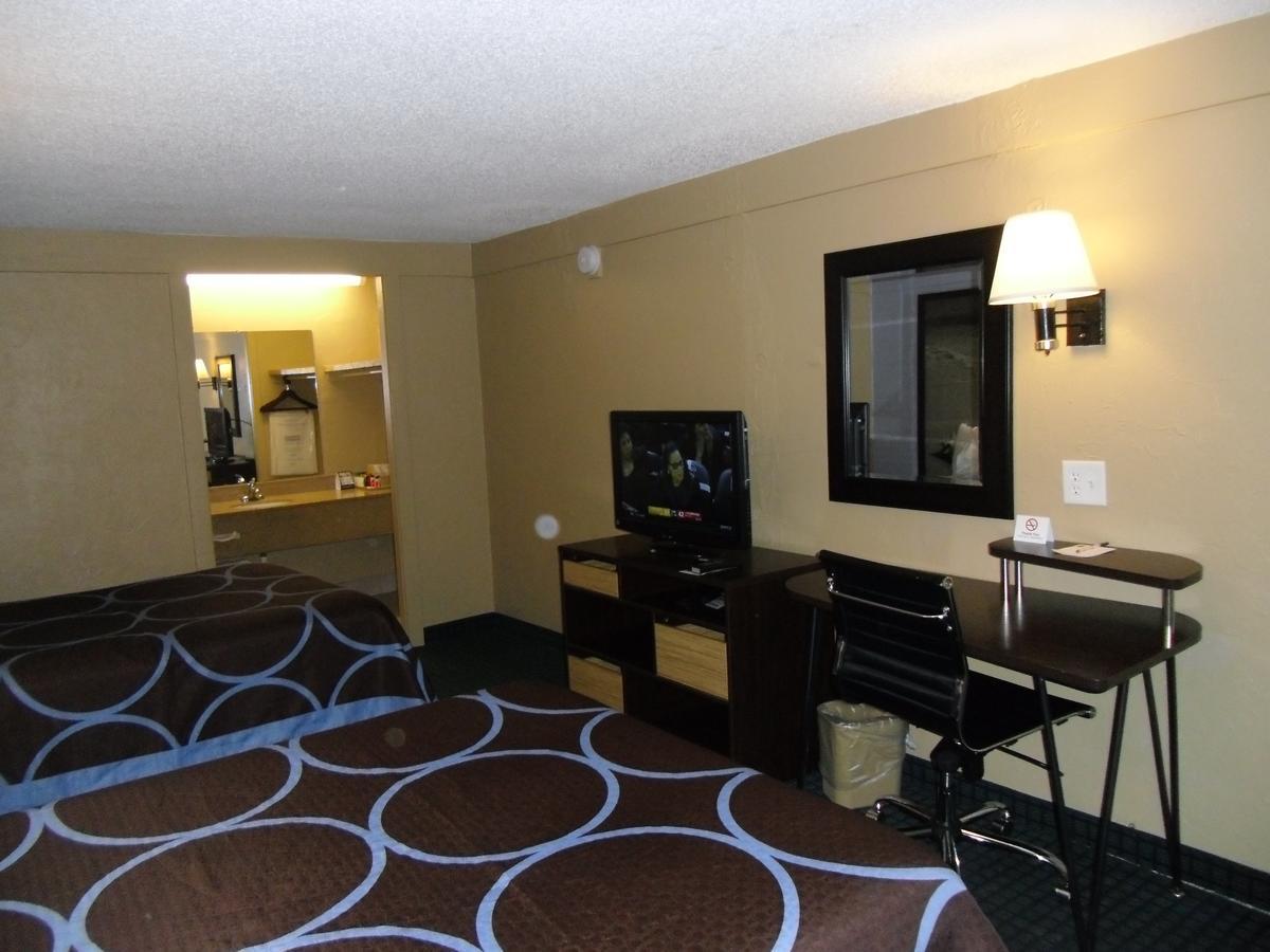 Super 8 By Wyndham West Palm 2* Lantana