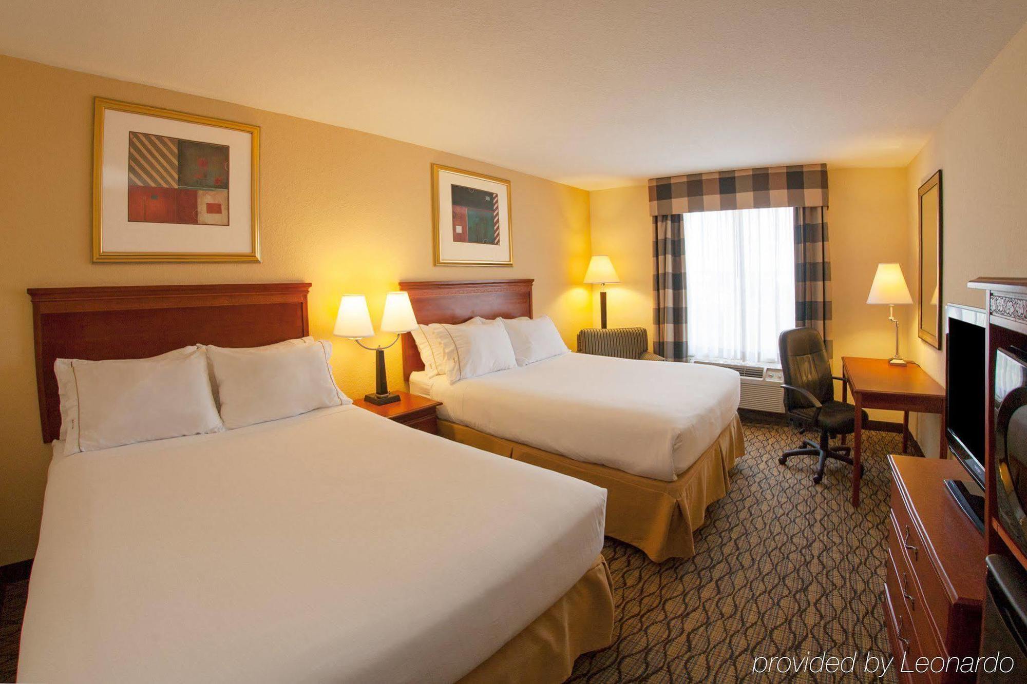 Hotel Express & Tampa-fairgrounds-casino By Ihg 2*