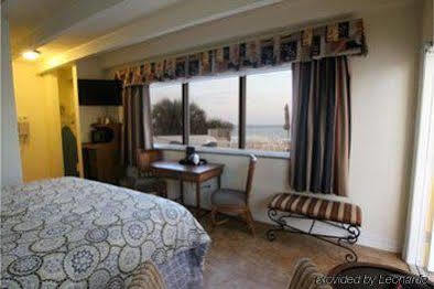 Oceanfront And - Ormond 2*