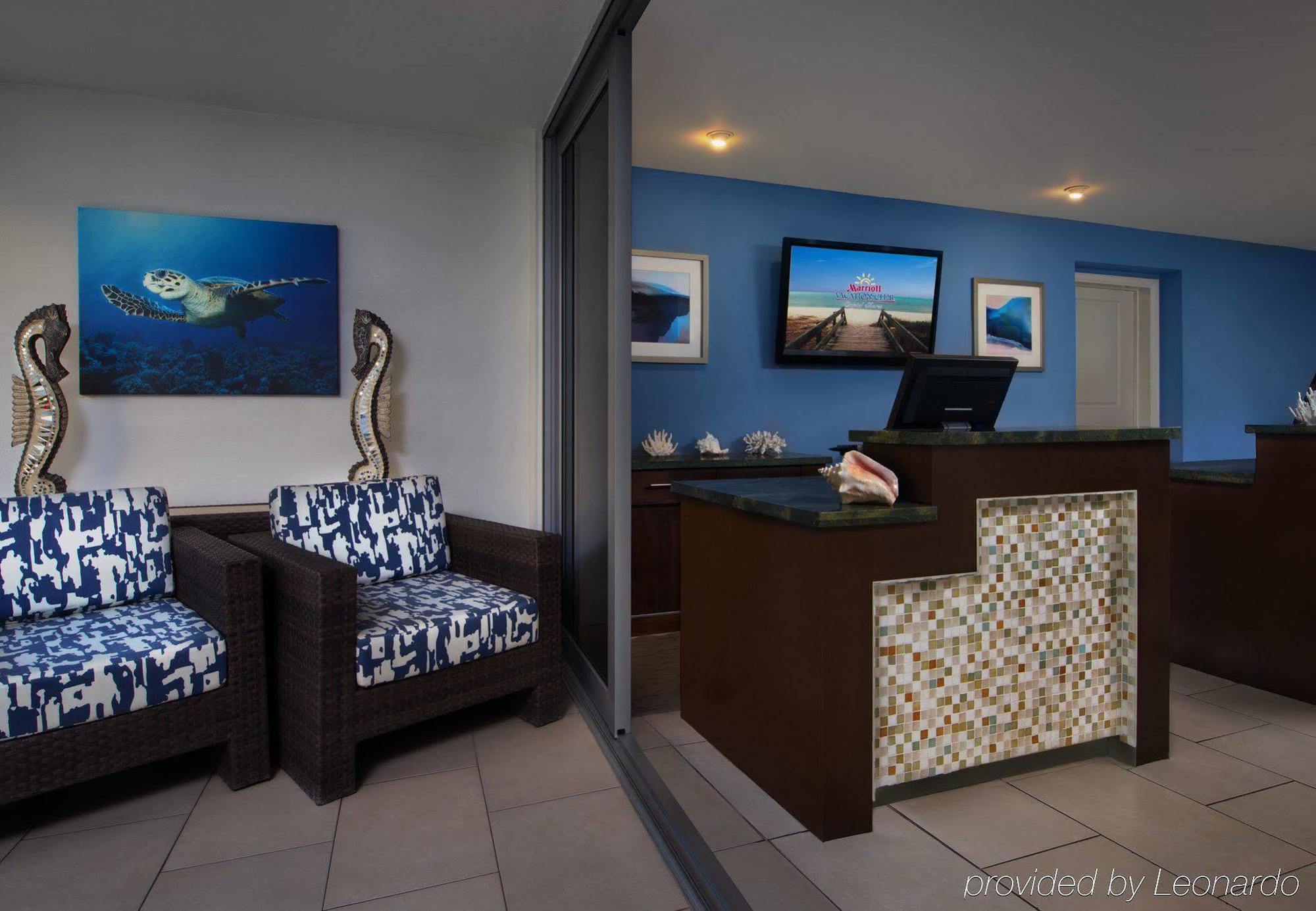 Marriott's Crystal Shores Hotel 4*