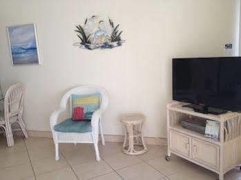 Coconuts Hotel Anna Maria