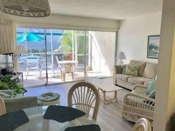 Hotel Coconuts Anna Maria