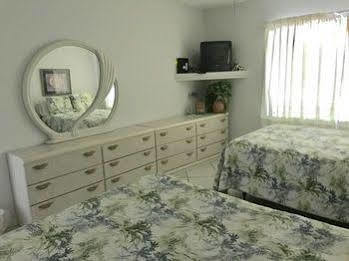 Coconuts Hotel 3*