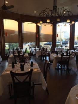 Inn New World Downtown