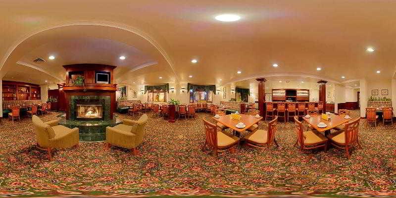 Courtyard By Marriott - 3* Naples